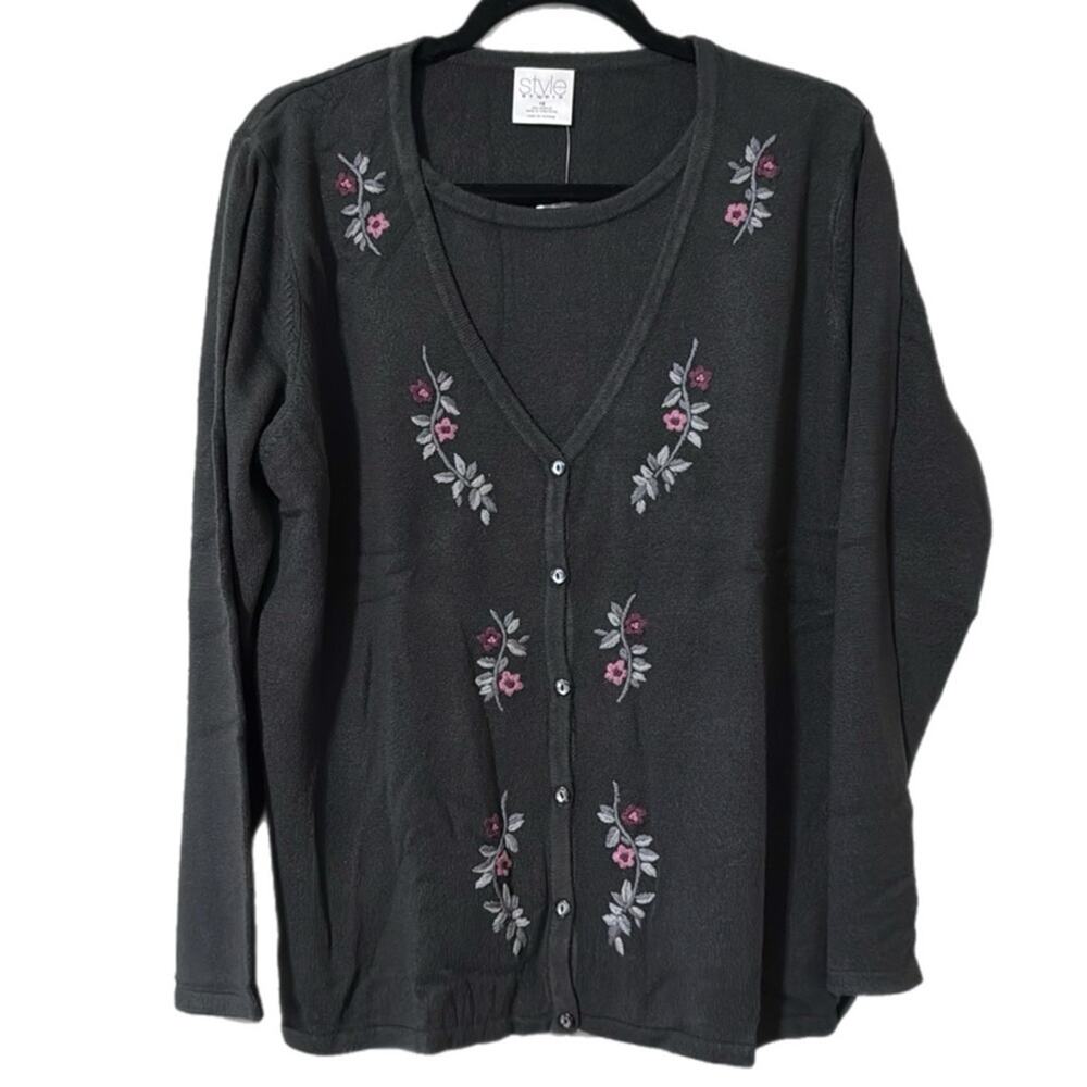 Style Studio plus size 1X pullover grey sweater embroidered floral faux cardigan